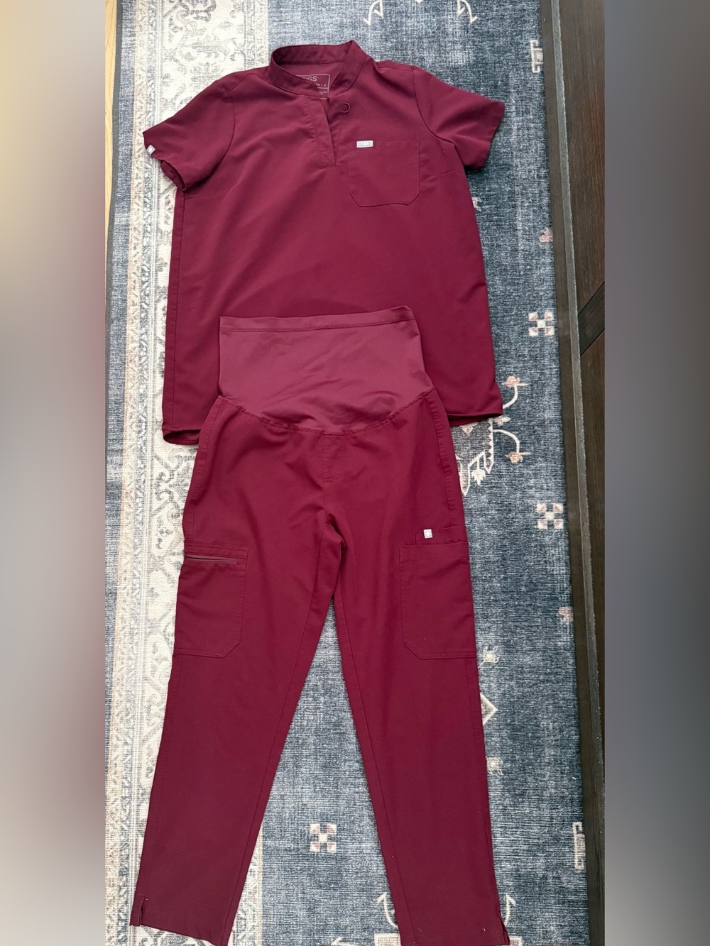 Figs Women's Scrub Set in Burgundy